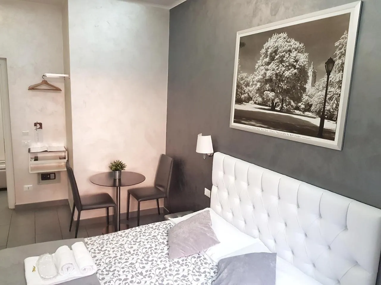 Relais Cavour Inn Roma 2*,