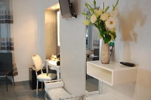 Alojamento de Acomodação e Pequeno-almoço Relais Cavour Inn Roma